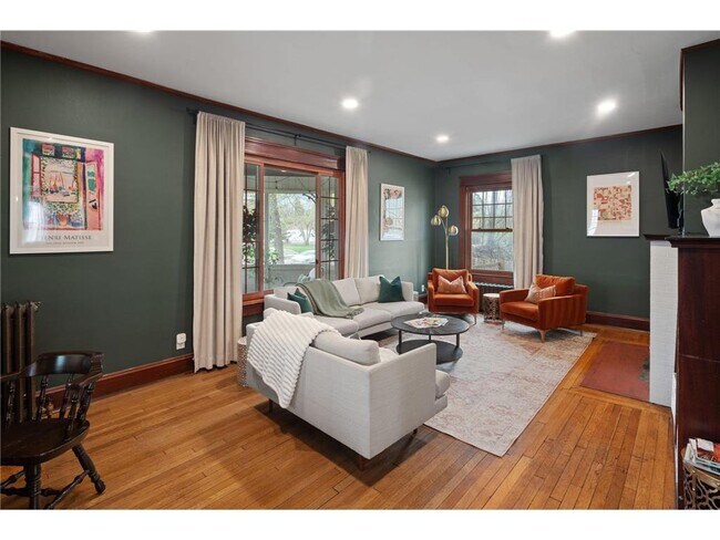 Building Photo - 2411 Blaisdell Ave