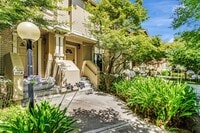 Building Photo - Two Primary Suites w/ Bonus Room l Prime L...