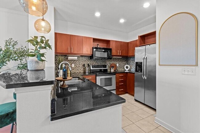 Building Photo - 390 17th St NW