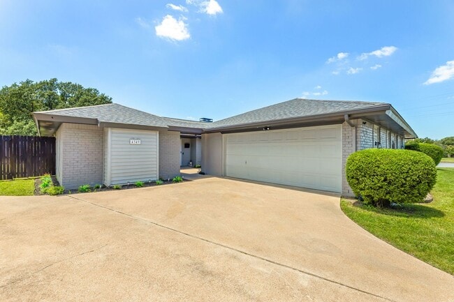 Primary Photo - READY FOR MOVE IN NOW!