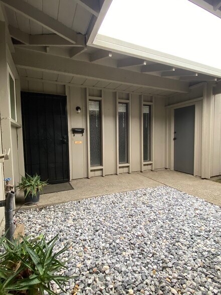 Building Photo - 6329 Morgan Pl