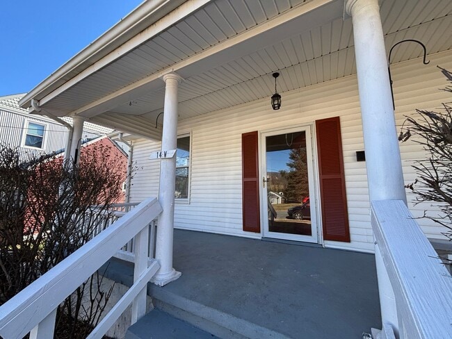 Building Photo - 14 W Carrollton Ave