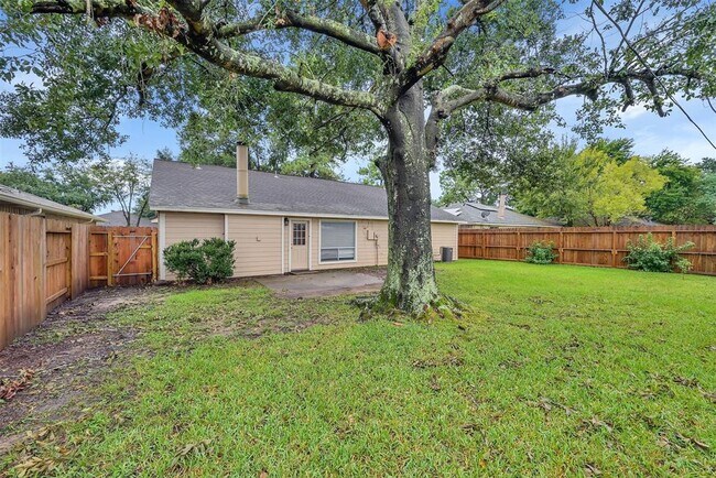 Building Photo - 4730 Temple Bell Dr