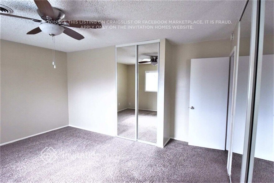 Building Photo - 1105 E 42nd St