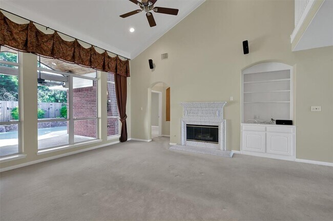 Building Photo - 11727 Briar Canyon Ct