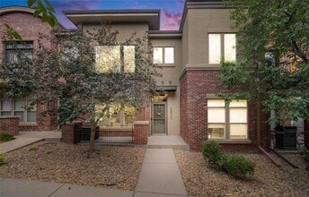 Building Photo - Updated 2BD, 2.5BA Townhome in Centennial ...