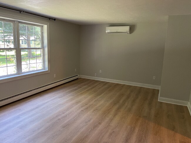 Building Photo - 6A Lillian Ave