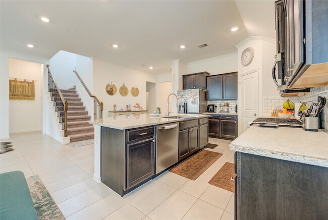 Building Photo - 13026 Sheildaig St