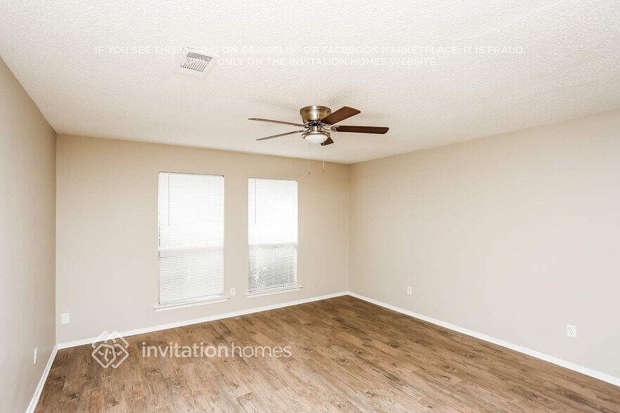 Building Photo - 7333 Channelview Dr