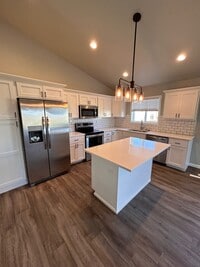 Building Photo - 3625 56th St S