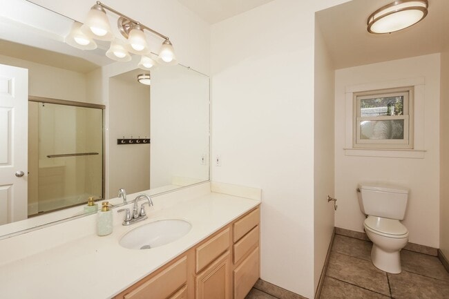 Building Photo - FOR RENT – 3 bed 2 bath Coastal Living in Santa Cruz