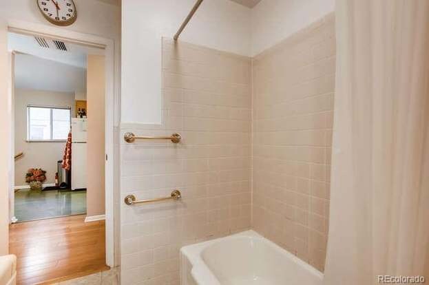 Building Photo - 4618 W 35th Ave