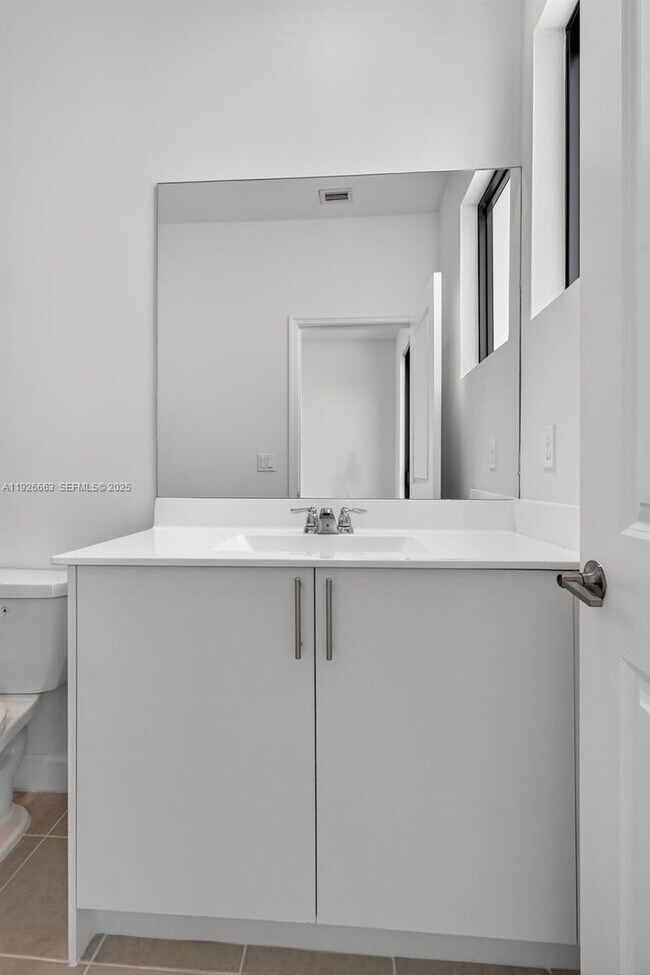 Building Photo - 13888 SW 261st Terrace