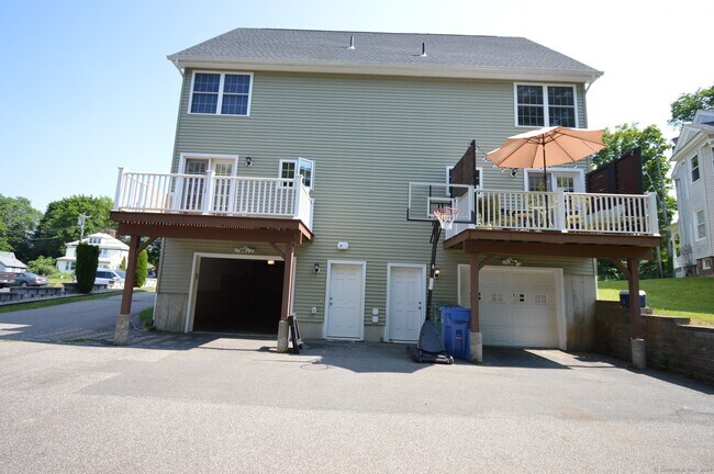 Building Photo - 173 Saybrook Rd