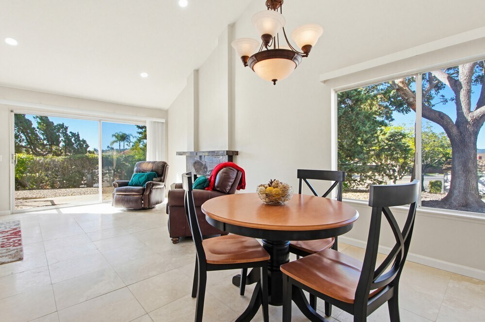 Building Photo - 17440 Plaza Cerado