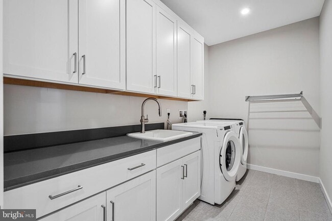 Building Photo - 43474 Danville Ter