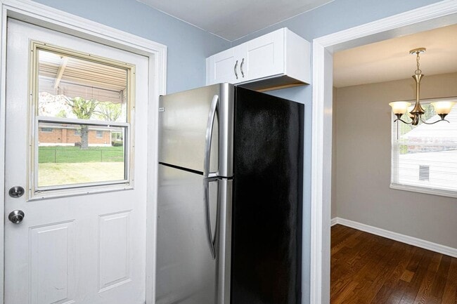 Building Photo - Bridgetown - adorable 3 BEDROOM 1 BATH UPDATED CAPE COD