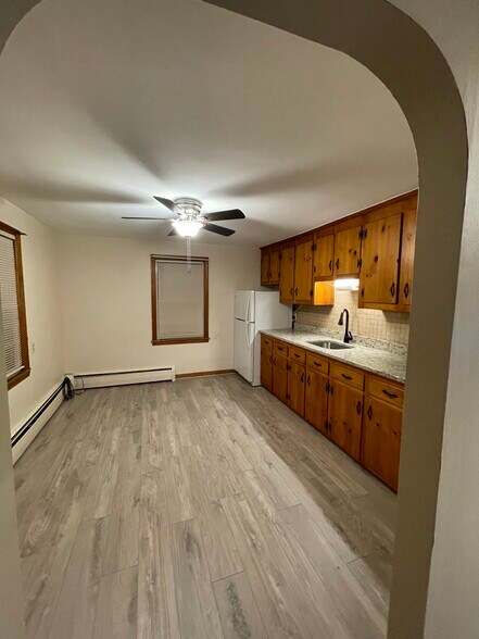 Kitchen - 38 Lamb St