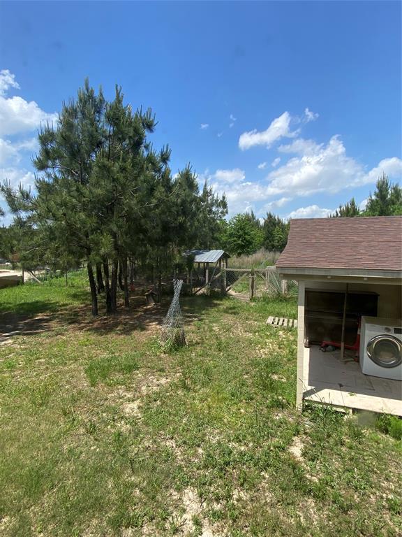 Building Photo - 304 Rd 5242