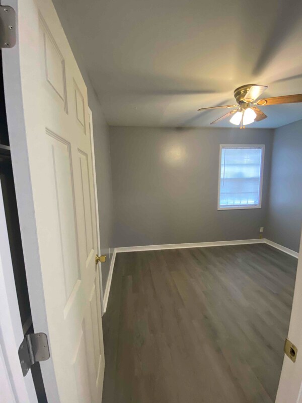 Building Photo - 1715 Jarrell Dr