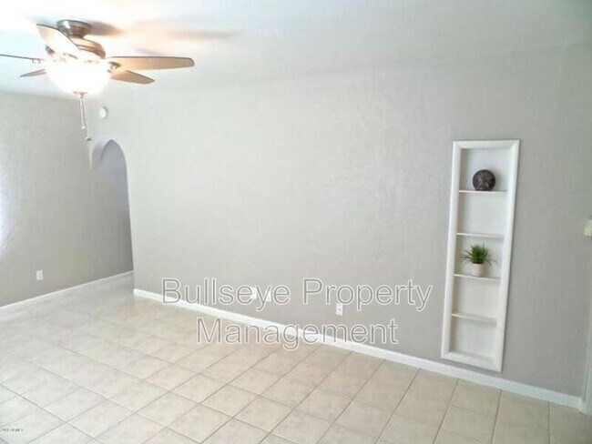 Building Photo - 4204 N 20th St
