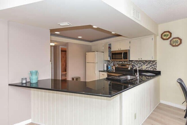 Building Photo - 1605 S US Hwy 1