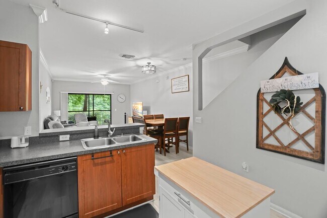 Building Photo - 2173 Tuscany Trace