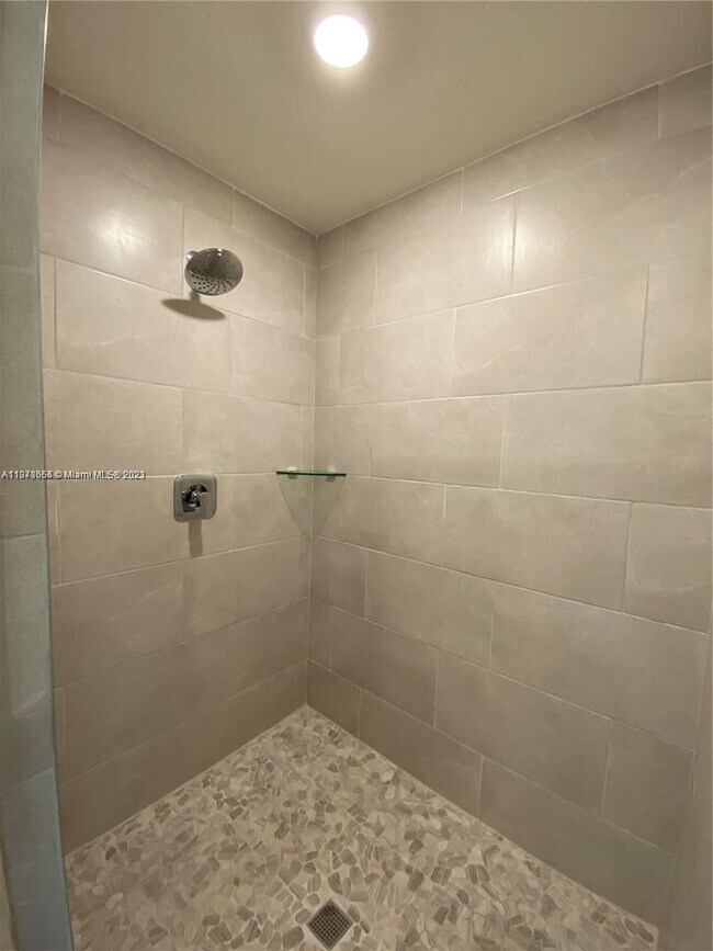 Building Photo - 8363 NW 41st St