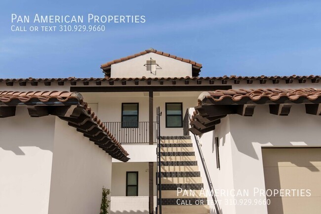 Building Photo - 51520 Desert Club Dr