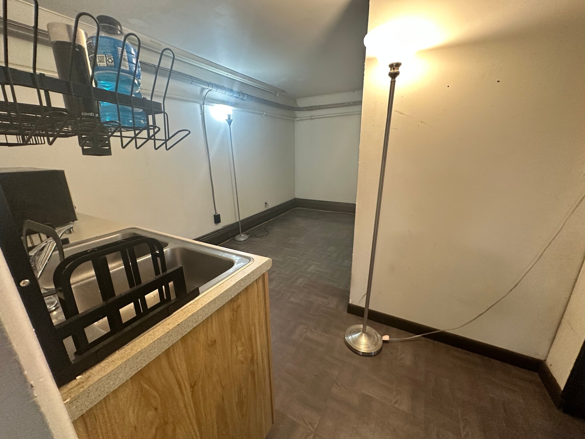 Downstairs Kitchenette/Storage Area - 142 Bunker Hill Cir