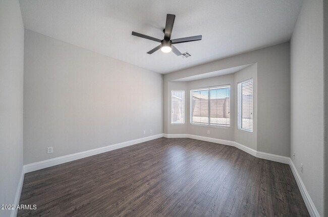 Building Photo - 3649 S Loback Ln