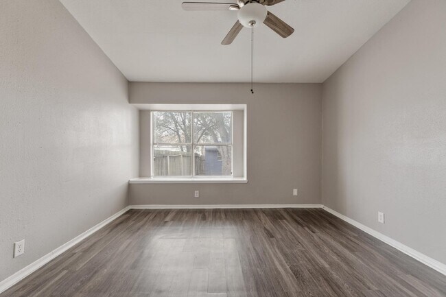 Building Photo - 4122 Alaskian Sunrise