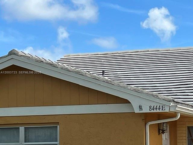 Building Photo - 8444 NW 23rd Manor