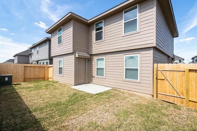 Building Photo - 18611 Parma Creek Trail