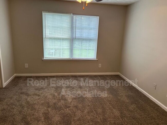 Building Photo - 1768 Carrington Dr
