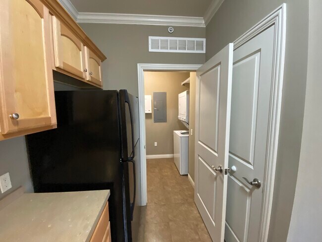 Building Photo - 4100 W Worley St