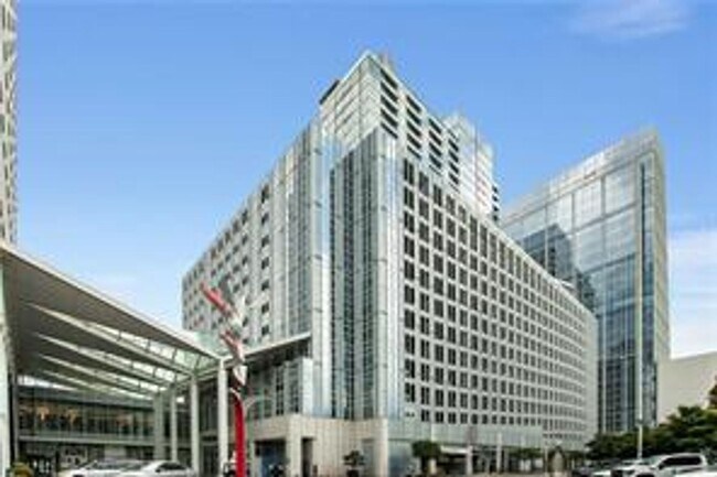 Building Photo - Furnished Luxury Buckhead Condo - Walk to EVERYTHING