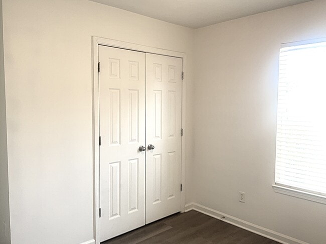 Building Photo - 1516 Clover Ridge Ct