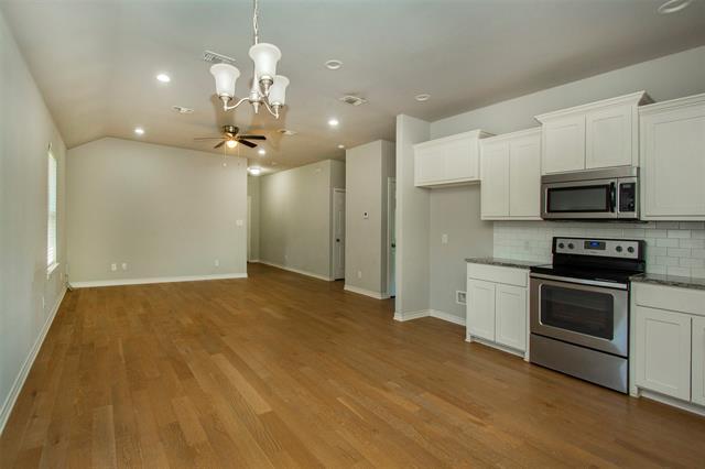 Building Photo - 1403 Southridge Ln