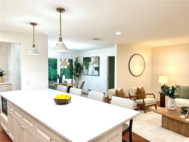 Building Photo - 4198 Lake Rill Ct