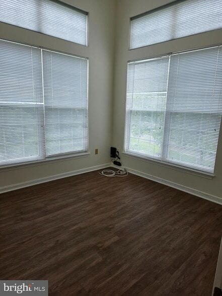 Building Photo - 43134 Watercrest Square