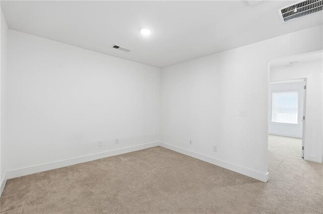 Building Photo - 2248 Mulsanne Dr
