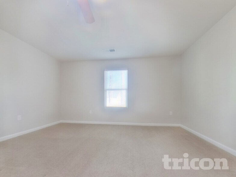 Building Photo - 133 Glendale Blvd