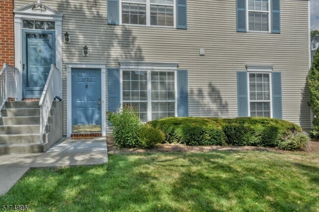 Building Photo - 1132 Stafford St