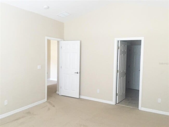 Building Photo - 629 Pinebranch Cir