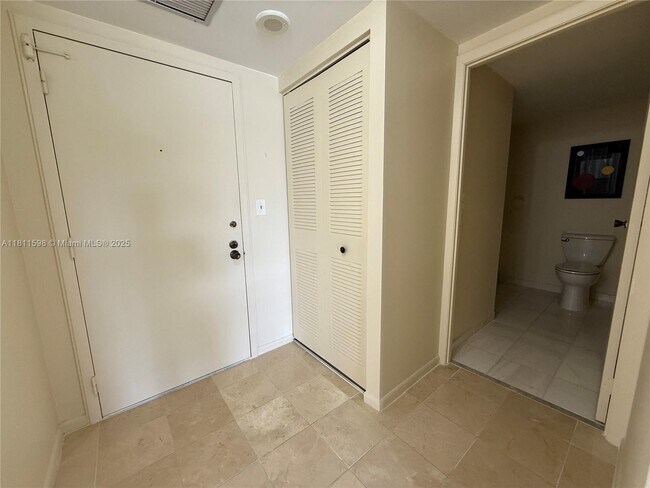 Building Photo - 600 Three Islands Boulevard