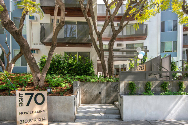 Building Photo - eight70, 870 Hilgard Ave
