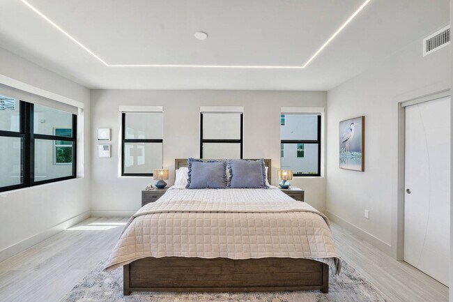 Building Photo - 99 Seaside Ave