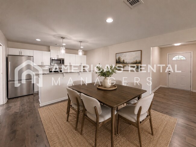 Building Photo - 6221 Burbank Crossing Loop