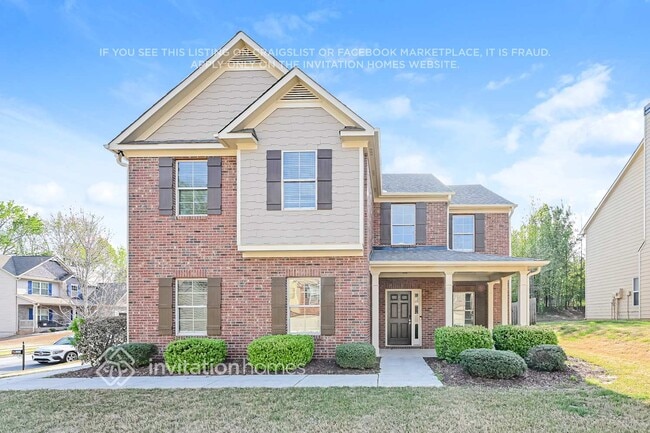 Building Photo - 4035 Whitfield Oak Way NE